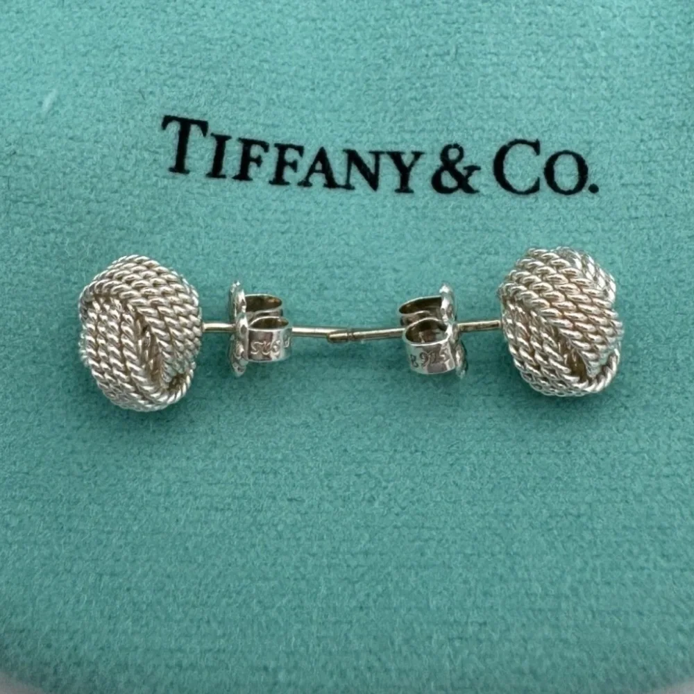 Tiffany & Co. Vintage 925 SilverTwist Knot Stud Earrings w/Pouch! 💯 % Authentic! - Picture 4 of 6